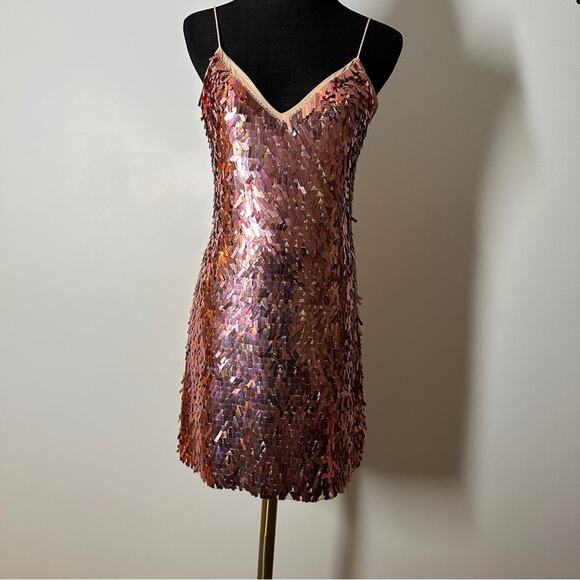 Alice + Olivia - Contessa Embellished V Neck Dress in Iridescent Pink Size S - Picture 12 of 15